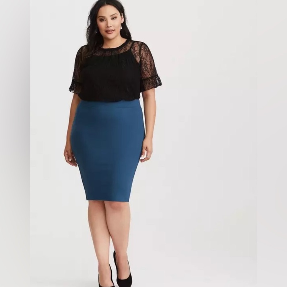 Torrid Midi Studio Luxe Ponte Pencil Skirt NWT